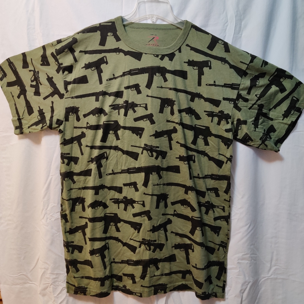 Guns t-shirt